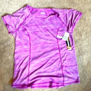 Quick dry athletic shirt